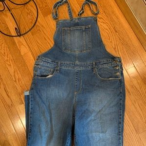 Denim Capri overalls